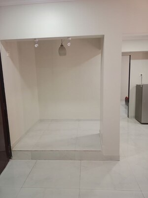 Room in 2 BHK Apartment at Royal Palms, Goregaon East – for Rent