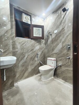 Bathroom in 1 BHK Apartment at Saket – for Rent