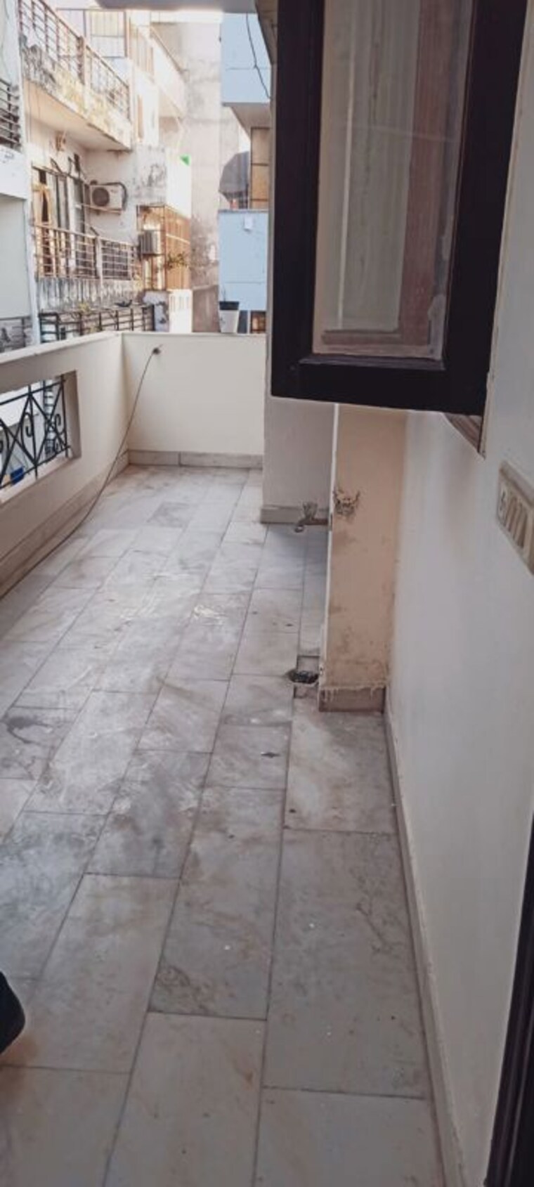 Balcony, gold-souk-golf-links-plots 3 Bedroom 300 Sq.Ft. Builder Floor In Sushant Lok I Gurgaon 10264522