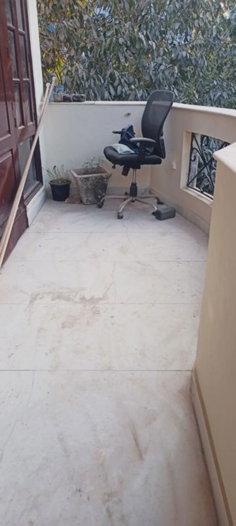 Room, gold-souk-golf-links-plots 3 Bedroom 300 Sq.Ft. Builder Floor In Sushant Lok I Gurgaon 10264522