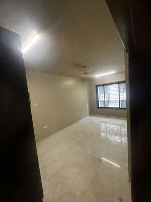 Bedroom in 3 BHK Apartment at Chembur – for Rent