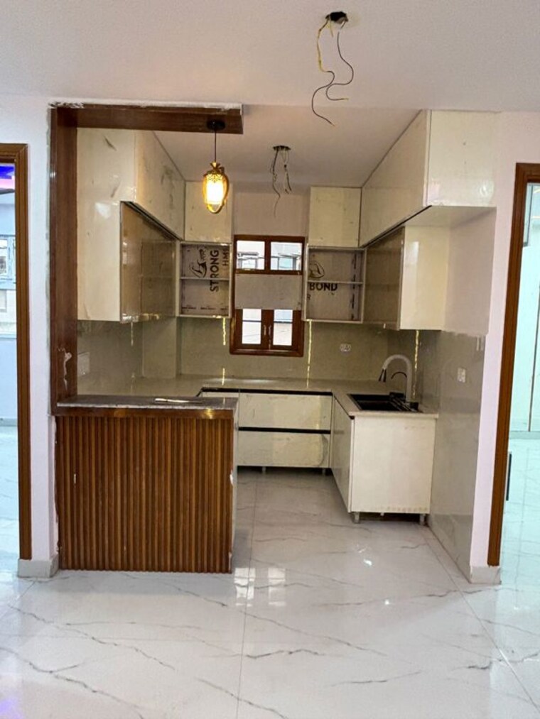 Kitchen, dwarka mor 3 Bedroom 900 Sq.Ft. Builder Floor In Dwarka Mor Delhi 10264702