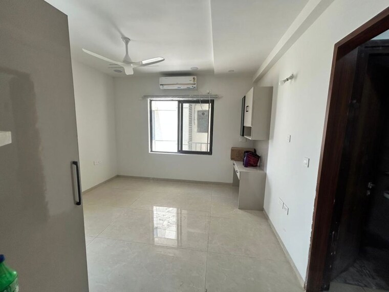 Bedroom, srr-sriram-river-view 3 Bedroom 2085 Sq.Ft. Apartment In Narsingi Hyderabad 10264746