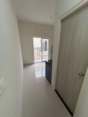 Room in 2 BHK Apartment at DS Max Sahara Grand, Hosa Road – for Rent