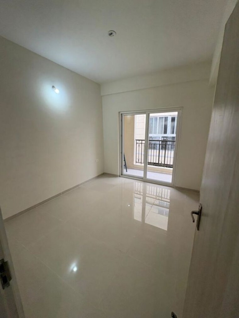 Room, ds-max-sahara-grand 2 Bedroom 1150 Sq.Ft. Apartment In Hosa Road Bangalore 10264861