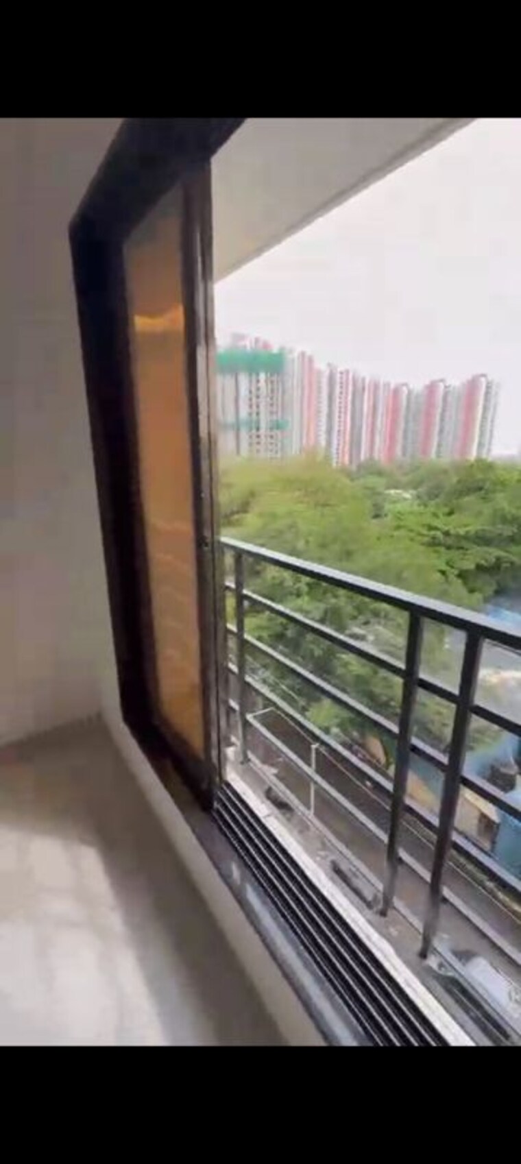 Balcony, manpada 1 Bedroom 370 Sq.Ft. Apartment In Manpada Thane 9460863