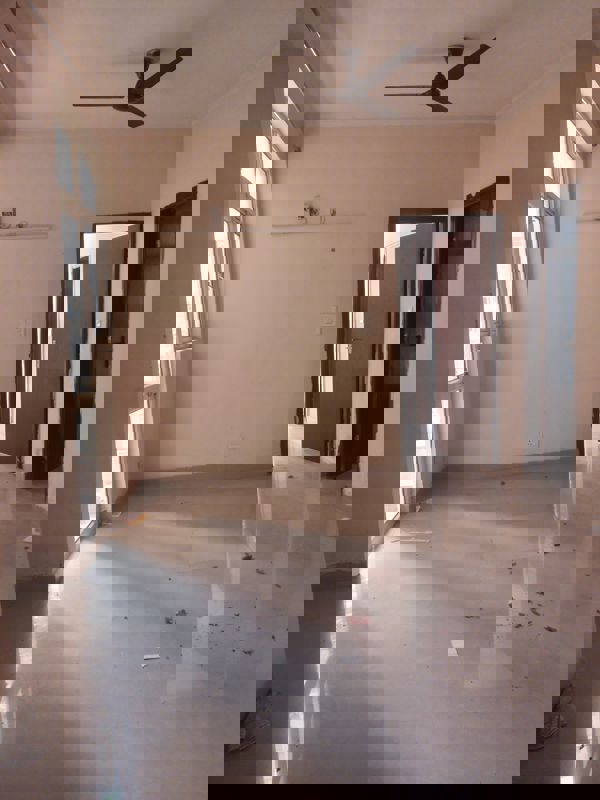 2 BHK 890 Sq.Ft. Apartment in Supertech Eco Village II