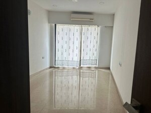Room in 3 BHK Apartment at Rustomjee Oriana, Bandra East – for Sale