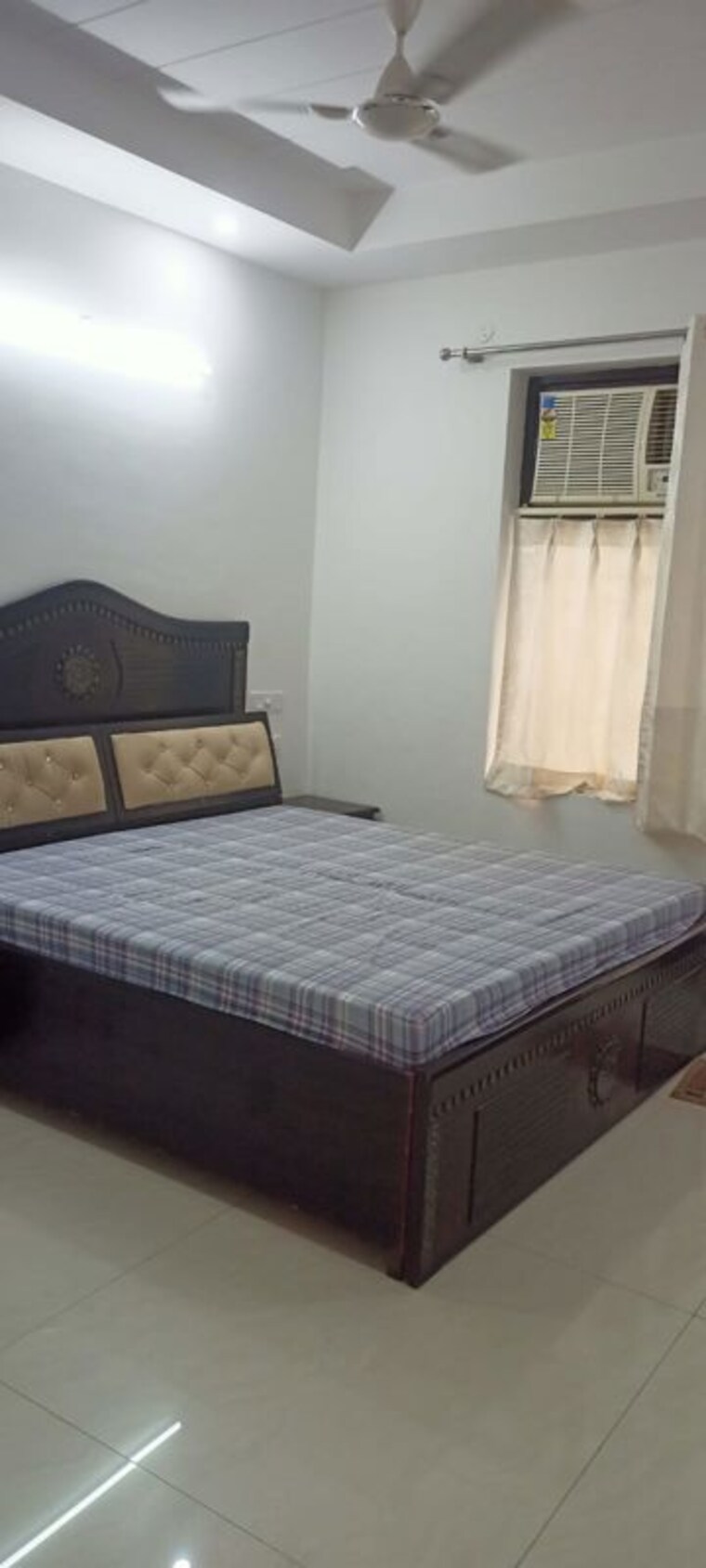 Bedroom, dlf-city-phase-iv 3 Bedroom 270 Sq.Ft. Builder Floor In Dlf Phase iv Gurgaon 10264869