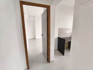 Room in 1 BHK Apartment at Marathon Nextown, Dombivli East – for Rent