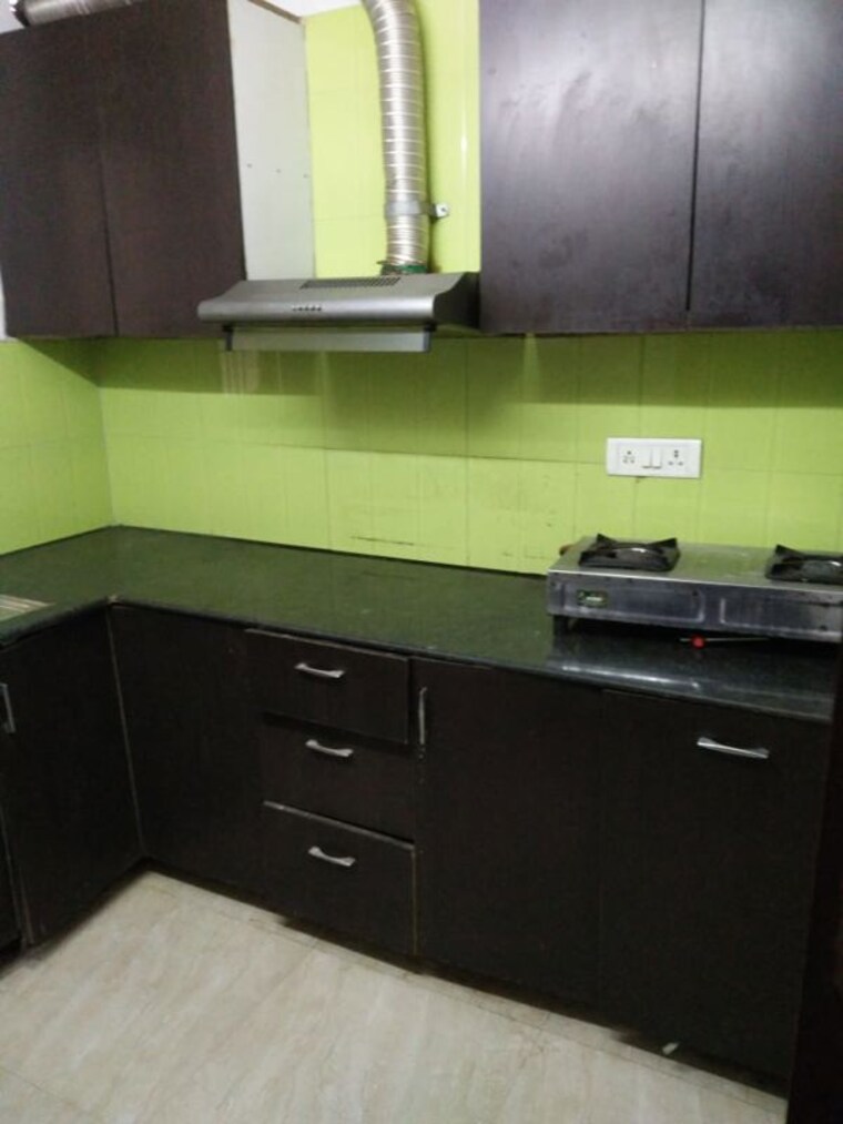 Kitchen, saket 3 Bedroom 1000 Sq.Ft. Builder Floor In Saket Delhi 10265026