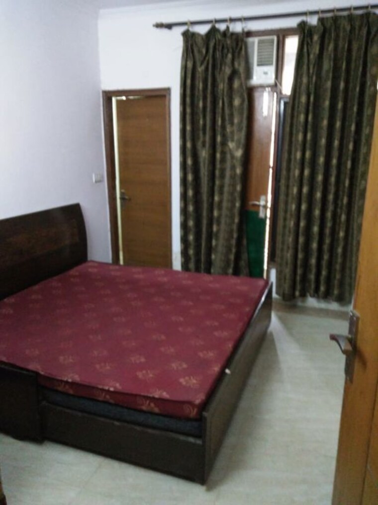 Bedroom, saket 3 Bedroom 1000 Sq.Ft. Builder Floor In Saket Delhi 10265026