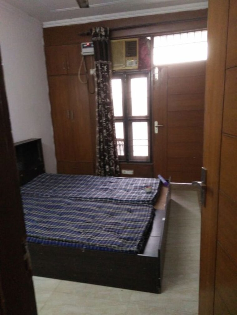 Bedroom, saket 3 Bedroom 1000 Sq.Ft. Builder Floor In Saket Delhi 10265026