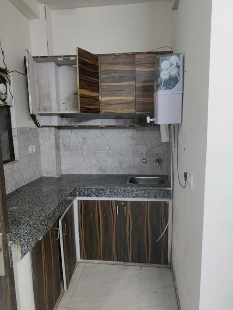 Kitchen, indira nagar 3 Bedroom 1200 Sq.Ft. Independent House In Indira Nagar Lucknow 10265020