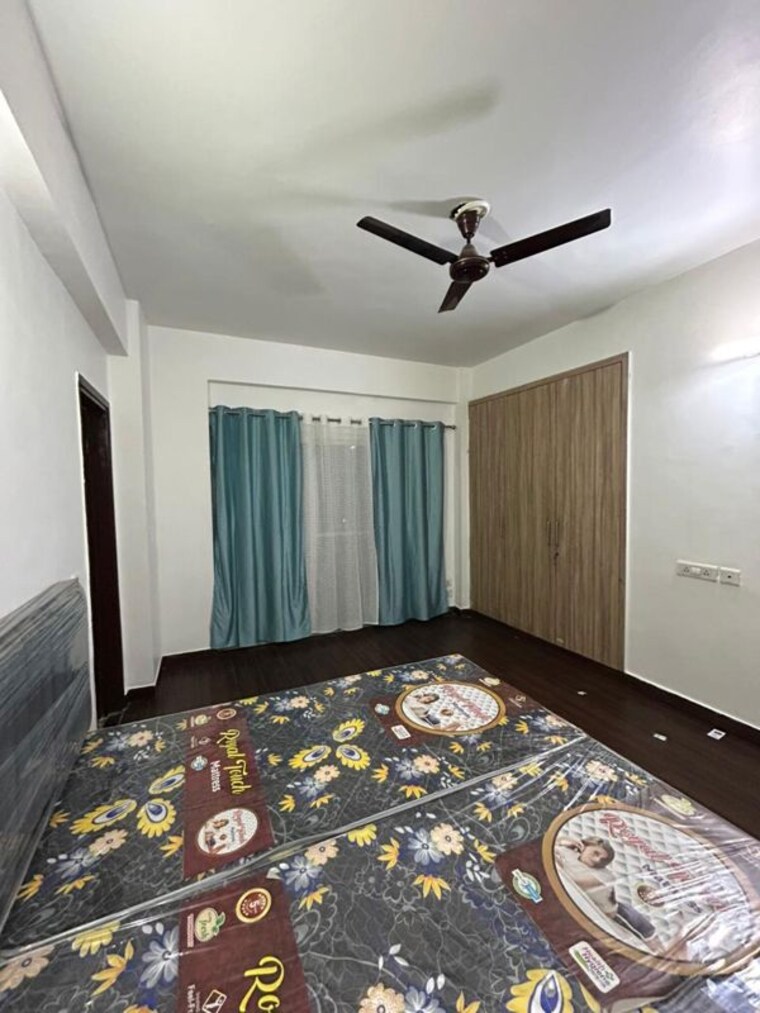Bedroom, aims-golf-avenue-i 3.5 Bedroom 1825 Sq.Ft. Apartment In Sector 75 Noida 10264856