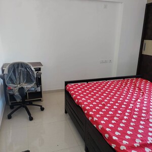 Room in 2 BHK Apartment at Ganga Fernhill, Undri – for Rent