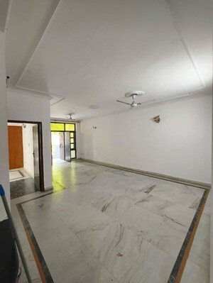 Room in 3 BHK Builder Floor at Kohli One Malibu Town Plot, Sector 47 – for Rent