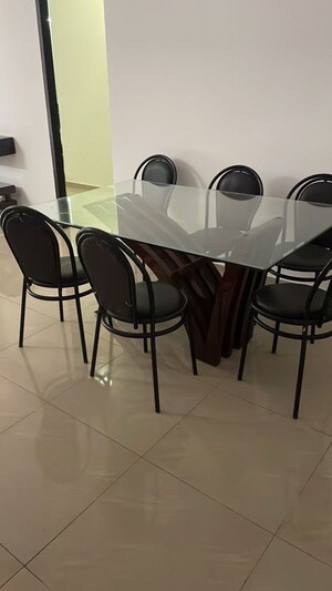 Master Bedroom in 2.5 BHK Apartment at Amanora Future Towers, Hadapsar – for Rent