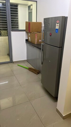 2.5 BHK Apartment For Rent in Amanora Future Towers, Hadapsar