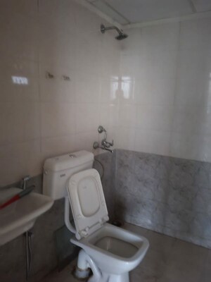 Bathroom in 3 BHK Apartment at ROF Aalayas, Sector 102 – for Rent