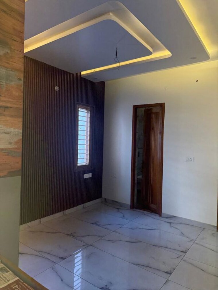 Room, jarnail-enclave 5 Bedroom 2600 Sq.Ft. Independent House In Dhakoli Zirakpur 10265273