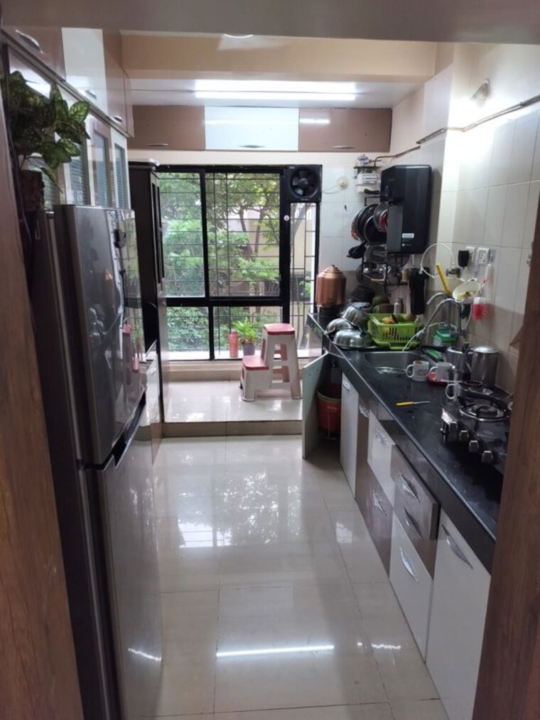 Kitchen, mittal-brothers-whistling-palms 3 Bedroom 1500 Sq.Ft. Apartment In Wakad Pune 10265410