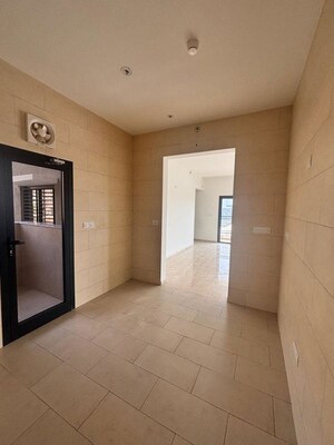 Room in 3 BHK Apartment at Sobha City Gurgaon, Sector 108 – for Sale