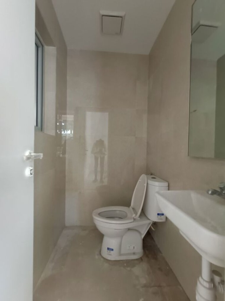 Floor Plan, hiranandani-estate Commercial Shop 610 Sq.Ft. In Ghodbunder Road Thane 10265534