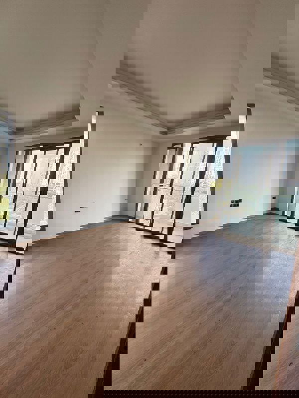 5 BHK + Pooja Room,Servant Room,Basement 6689 Sq.Ft. Villa in Unitech Uniworld Resorts-The Residences