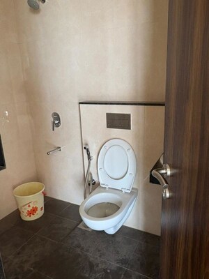 Bathroom in 1.5 BHK Apartment at Sheth Avante, Kanjurmarg West – for Rent