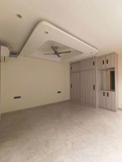 2 BHK Apartment For Rent in Pyramid Heights