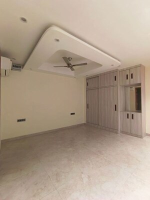 2 BHK Apartment For Rent in Pyramid Heights, Sector 85