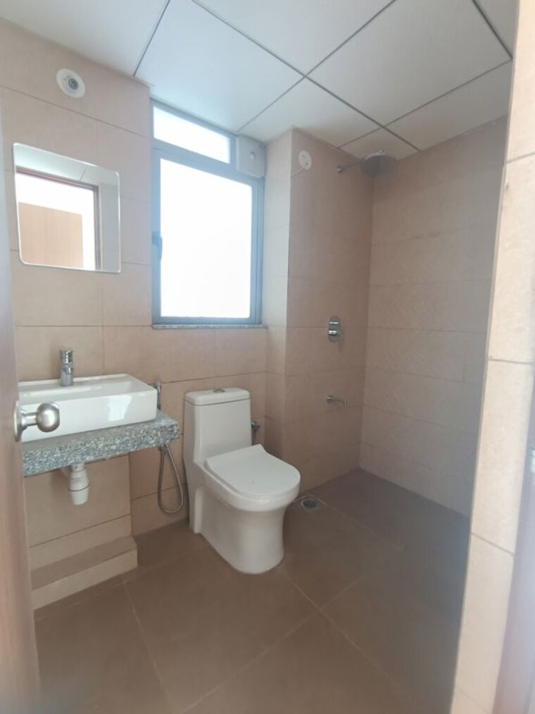 Bathroom, kalpataru-immensa-b 3 Bedroom 1150 Sq.Ft. Apartment In Kolshet Road Thane 10265535
