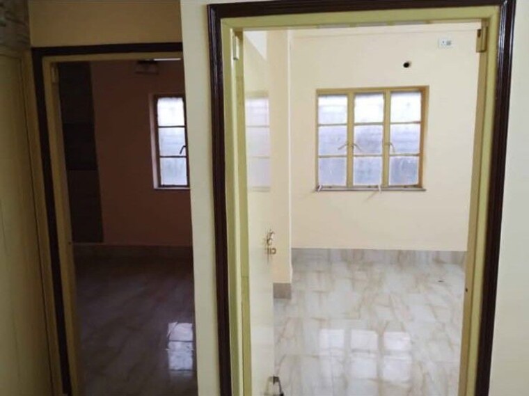 Room, chingrighata 2 Bedroom 750 Sq.Ft. Apartment In Chingrighata Kolkata 10262733