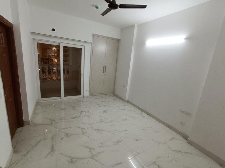 Room, purvanchal-royal-city 3 Bedroom 1825 Sq.Ft. Apartment In Chi V Greater Noida Greater Noida 10265577