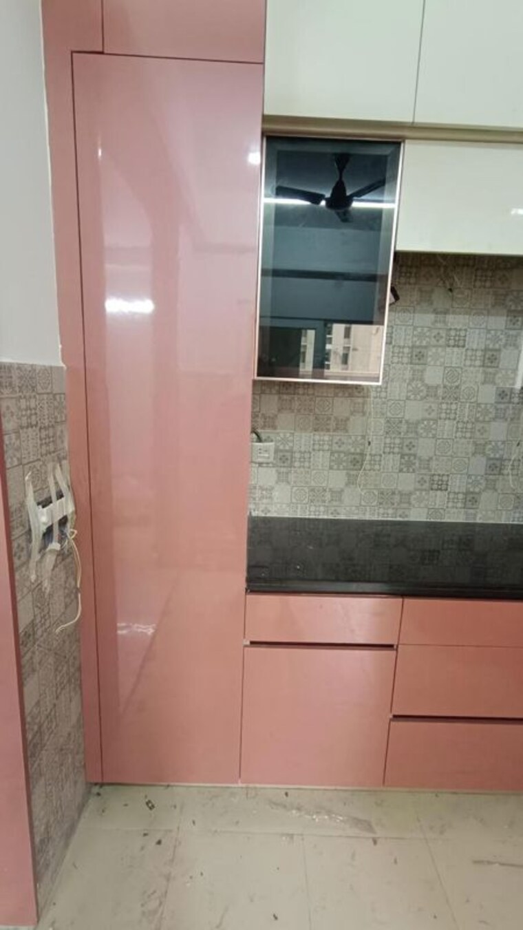 Kitchen, purvanchal-royal-city 3 Bedroom 1825 Sq.Ft. Apartment In Chi V Greater Noida Greater Noida 10265577