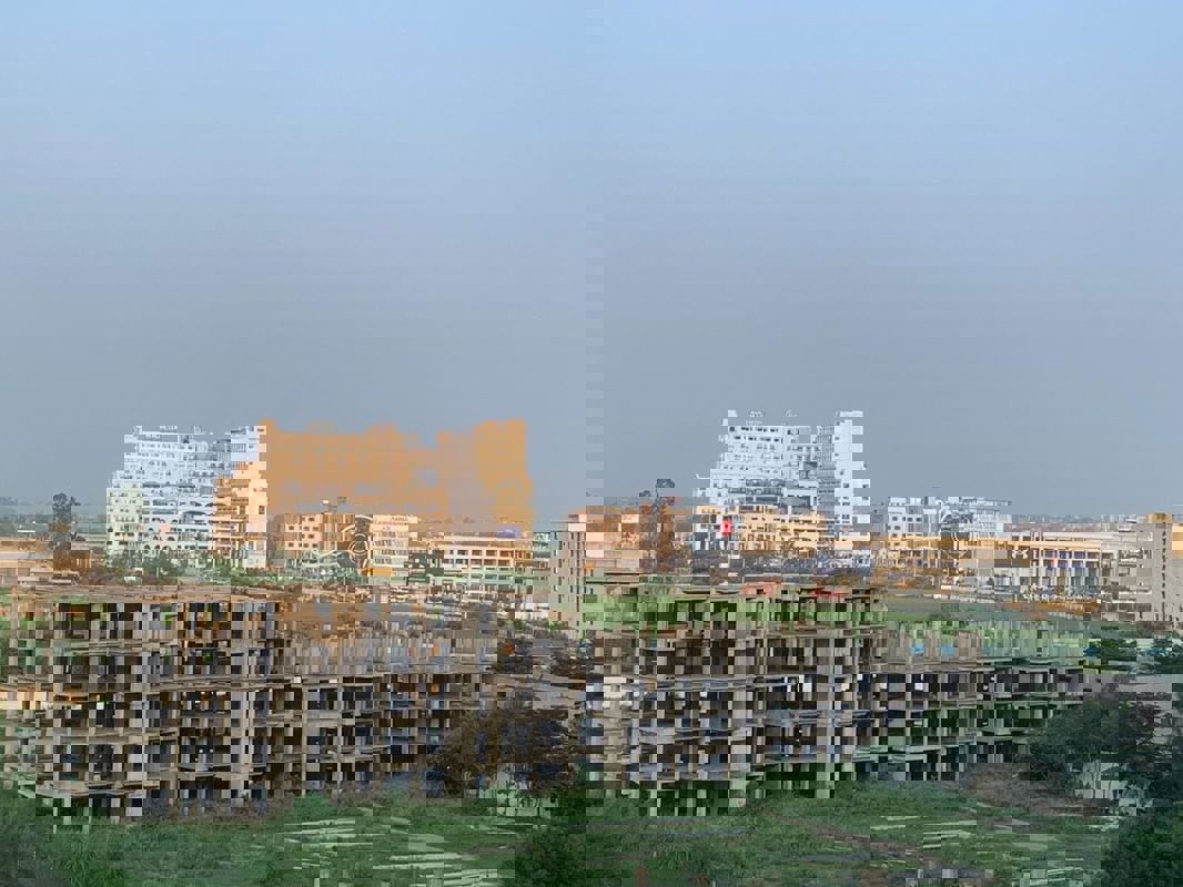 3 BHK 1735 Sq.Ft. Apartment in Maya Garden City