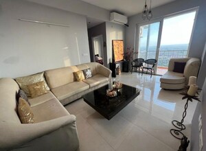 Team Area in 2 BHK Apartment at Signature Global Prime, Sector 63a – for Rent