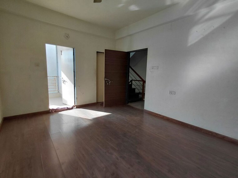 Room, shela 4 Bedroom 2250 Sq.Ft. Independent House In Shela Ahmedabad 10265891