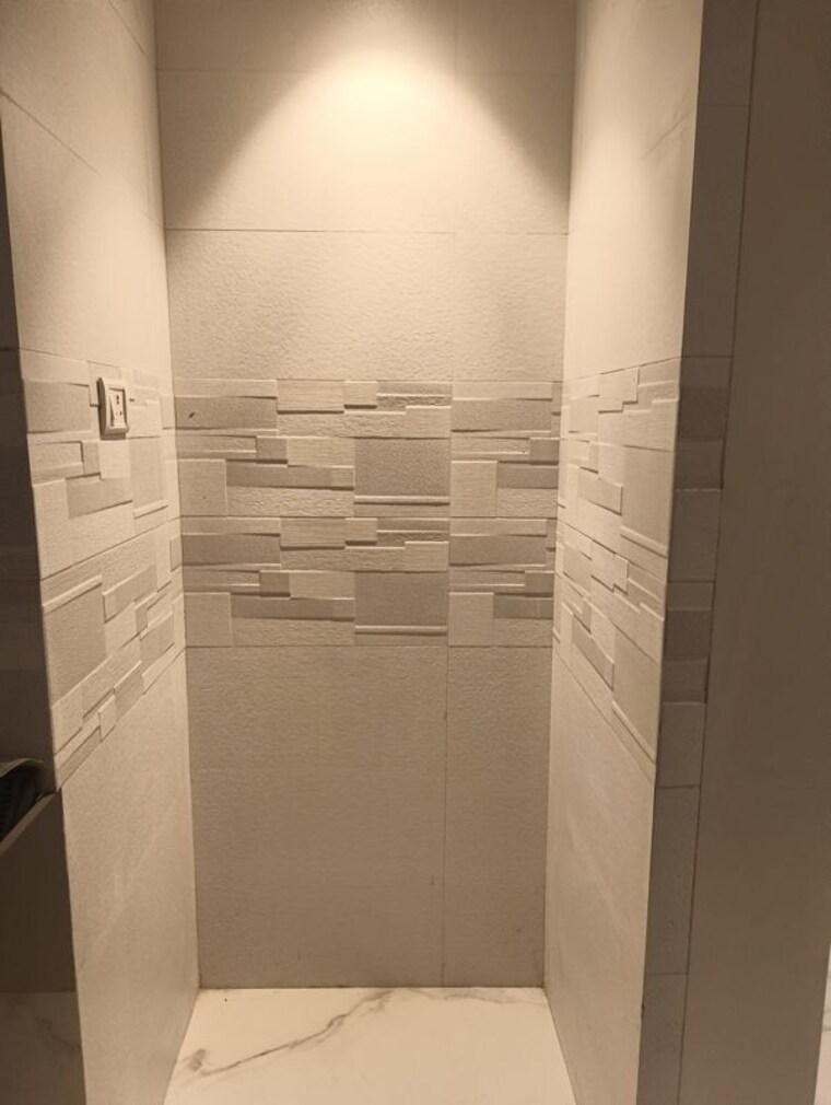 Bathroom, parmar-chs 2 Bedroom 700 Sq.Ft. Apartment In Vile Parle East Mumbai 10266144