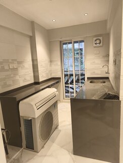 2 BHK Apartment For Rent in Parmar CHS