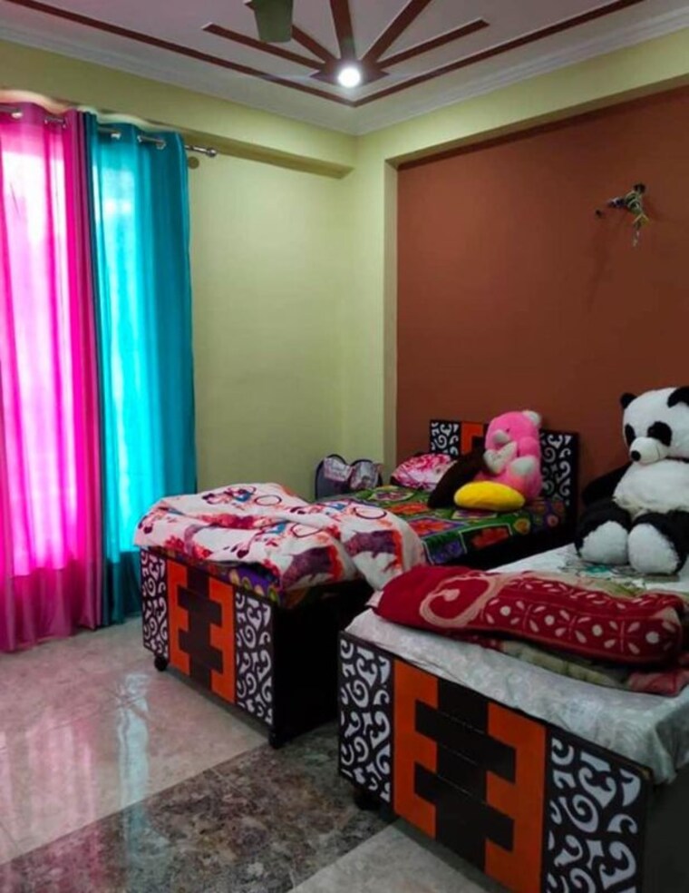 Bedroom, sector 39 Pg For Girls In Sector 39 10266226