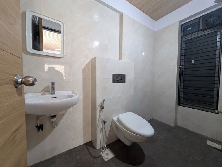 Bathroom, anu-smera-celeste 2 Bedroom 750 Sq.Ft. Apartment In Chembur Mumbai 10266070