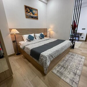 Bedroom in 2 BHK Apartment at Munjal Tower, Subhash Nagar – for Rent