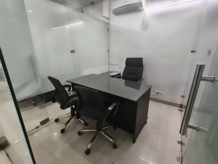 Team Area, netaji subhash place Commercial Office Space 1072 Sq.Ft. In Netaji Subhash Place Delhi 10266277