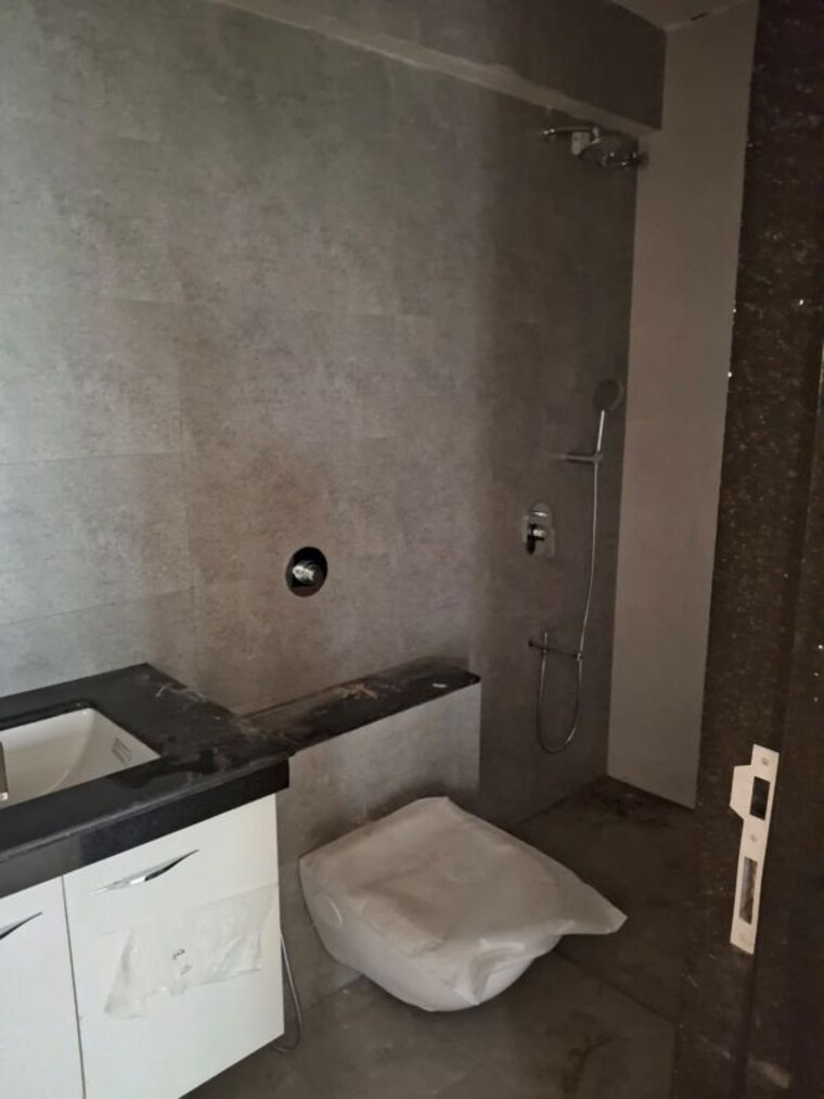 Attached Bathroom, sahil-chs-vile-parle 1 Bedroom 472 Sq.Ft. Apartment In Vile Parle East Mumbai 10266278