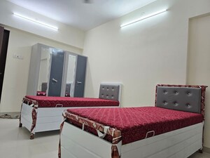 Room in  Pg at Vile Parle East – for Rent