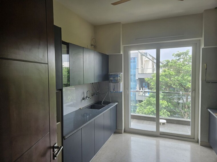 Kitchen, sector 72 3 Bedroom 2500 Sq.Ft. Builder Floor In Sector 72 Noida 10266284