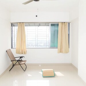 Room in 2 BHK Apartment at Goregaon West – for Sale
