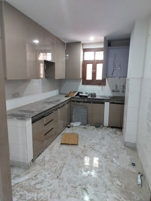 Kitchen in 2 BHK Builder Floor at Defence Enclave Noida, Sector 44 – for Rent